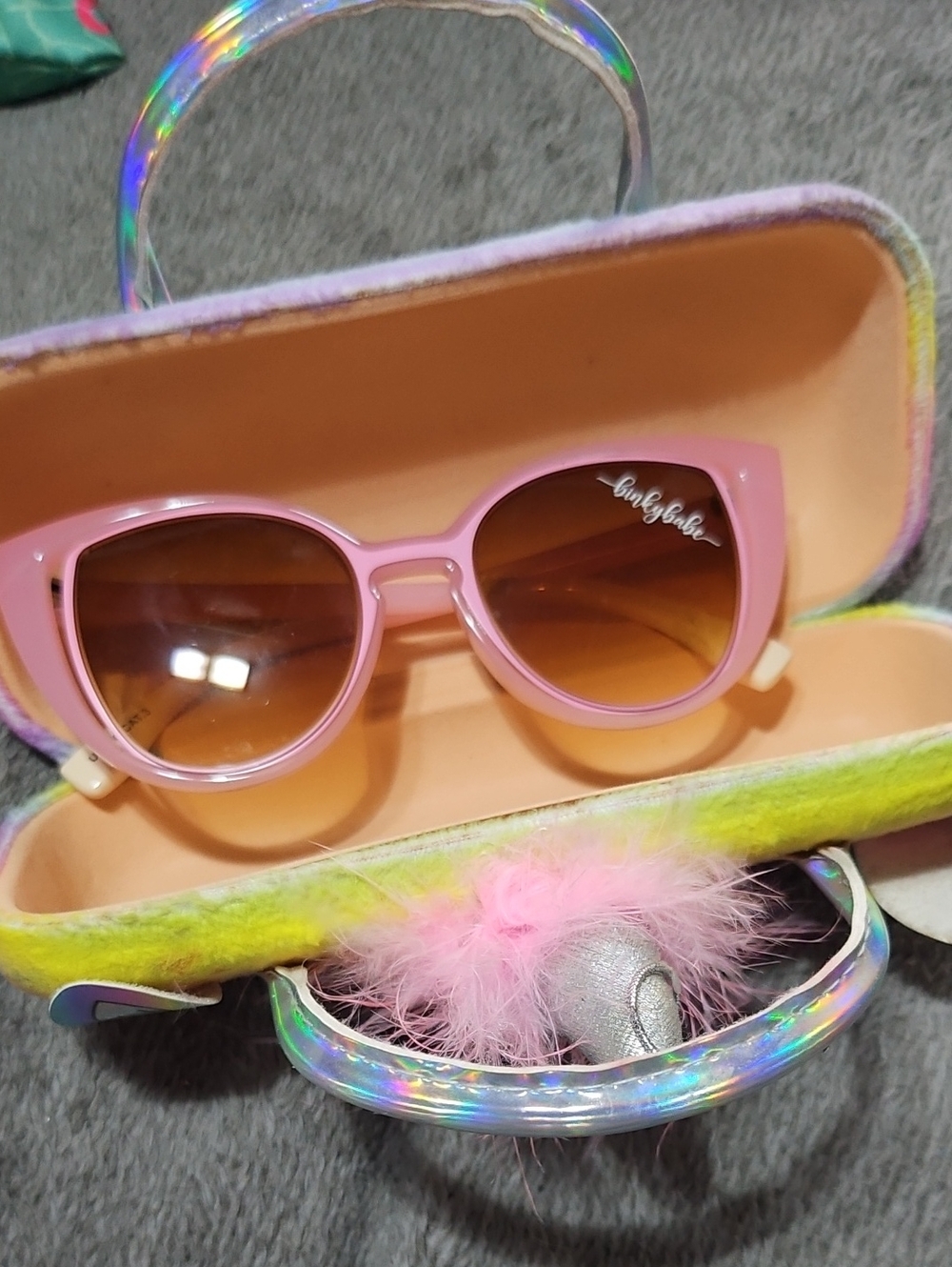 Little Girl Sunglasses With Puse Case